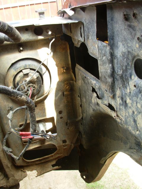 1983 Ford Bronco - With the wheelwell gone, the six 8mm (5/16") bolts at the front of the fender are much easier to access. The top 2 are already gone, and th…