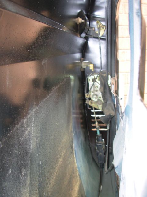 1983 Ford Bronco - To complete the alignment, the latch & strike must be installed. This later style of lock motor must be installed onto the latch before the…