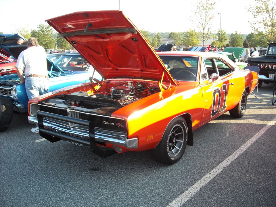 General Lee orange Dodge Charger with 01 markings and hood open