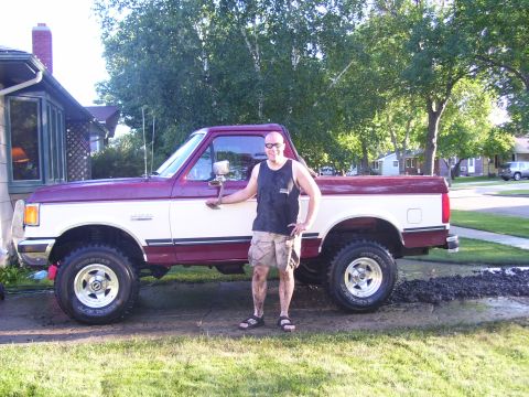 1991 Ford Bronco - Buford clean and me dirty after mud drags
