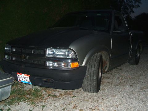 2003 Chevrolet S10 photo