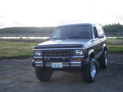 1984 Ford Bronco II photo