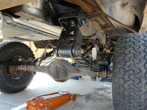 1978 Ford F-150 - re-arched springs = good shackle angle