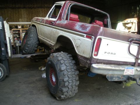 1979 Ford Bronco - This Ford Bronco is undergoing modifications with large tires and a lifted suspension.