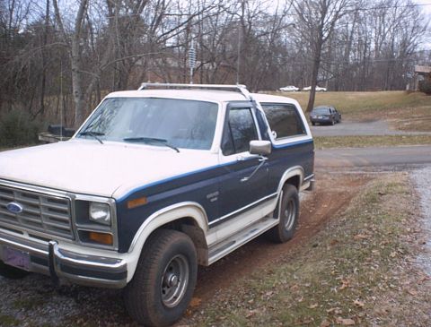 1986 Ford Bronco - Grab handles are off of a 2002 searay 29' bow rider boat.