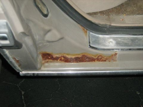 1988 Mercury Grand Marquis - passenger side rear door jam