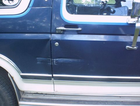 1986 Ford Bronco - On 4/18/03 parked at work (in a storage facility were we park our truks) between 7am-430pm truk was hit. Don't know who did it and the stor…