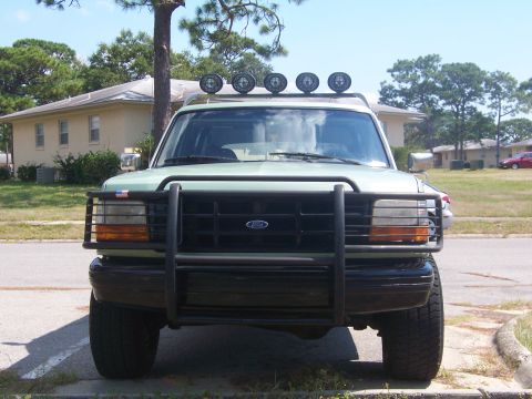 1994 Ford Bronco photo