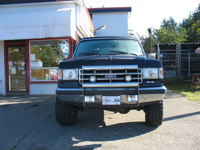 1988 Ford Bronco front view with aftermarket bumper and tires