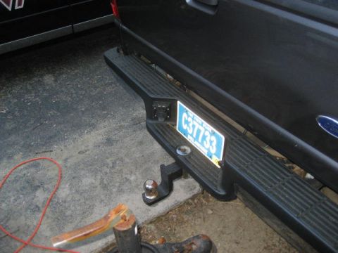 2004 Ford Ranger - Rear view of a 2004 Ford Ranger showing the bumper, hitch, and license plate.