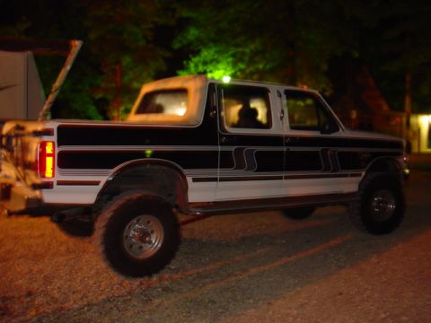 1994 Ford C-350 (Centurion Conversions) - Skyler Soft Top