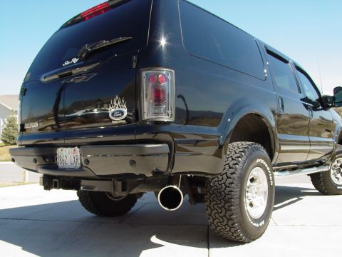 2002 Ford Excursion photo