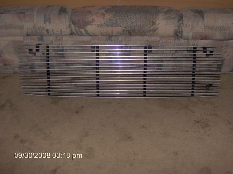 1987 Ford Bronco - new grill