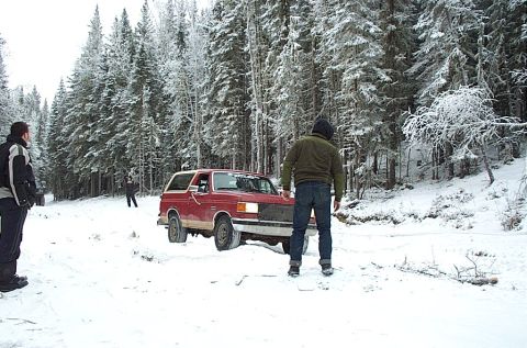1987 Ford Bronco - A further view, proof that it did do some off-roading at one time.