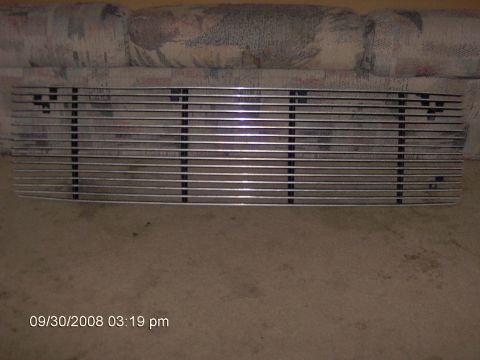 1987 Ford Bronco - new grill