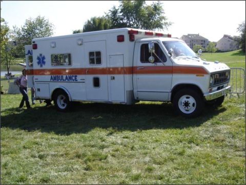 1991 Ford Crown Victoria - Ford ambulance
