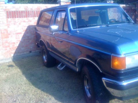 1988 Ford Bronco photo