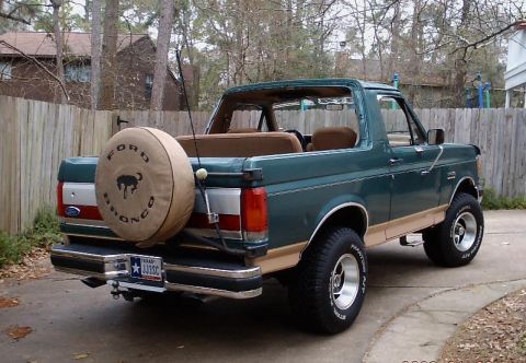 1989 Ford Bronco - bronco... topless hehe