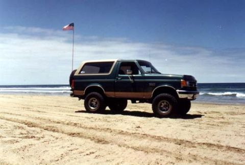 1989 Ford Bronco - Not mine, but my ideal bronco... 6in lift 35s