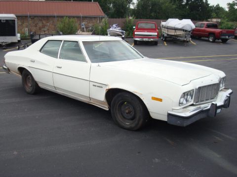 1976 Ford Torino - This is one of the pictures I saved on this particular computer from the eBay auction I bought this car from. It's of the right front of th…