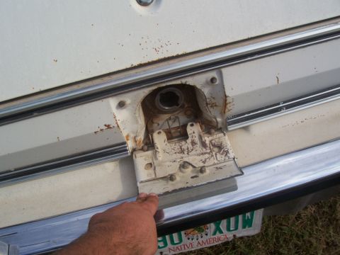 1976 Ford Torino - Last outside picture for you kids, this is something I wasn't aware of when buying the car, it's missing the gas cap. Which will be a great…