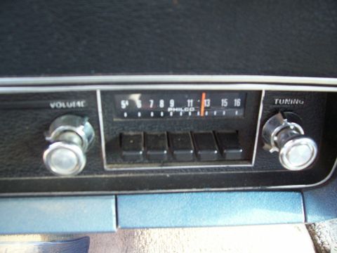 1976 Ford Torino - Original Philco AM radio with 5 pushbuttons and 2 knobs. Seems to operate perfectly but I want to adjust the trimmer.