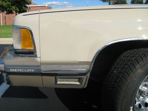 1988 Mercury Grand Marquis - The 'MERCURY' badge is visible on the lower fender of this 1988 Grand Marquis.