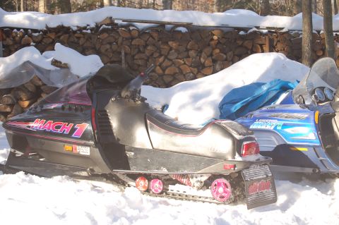 2004 Ski-Doo Legend V-1000 Sport