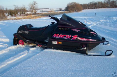 2004 Ski-Doo Legend V-1000 Sport photo