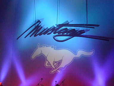 2003 Ford Mustang photo