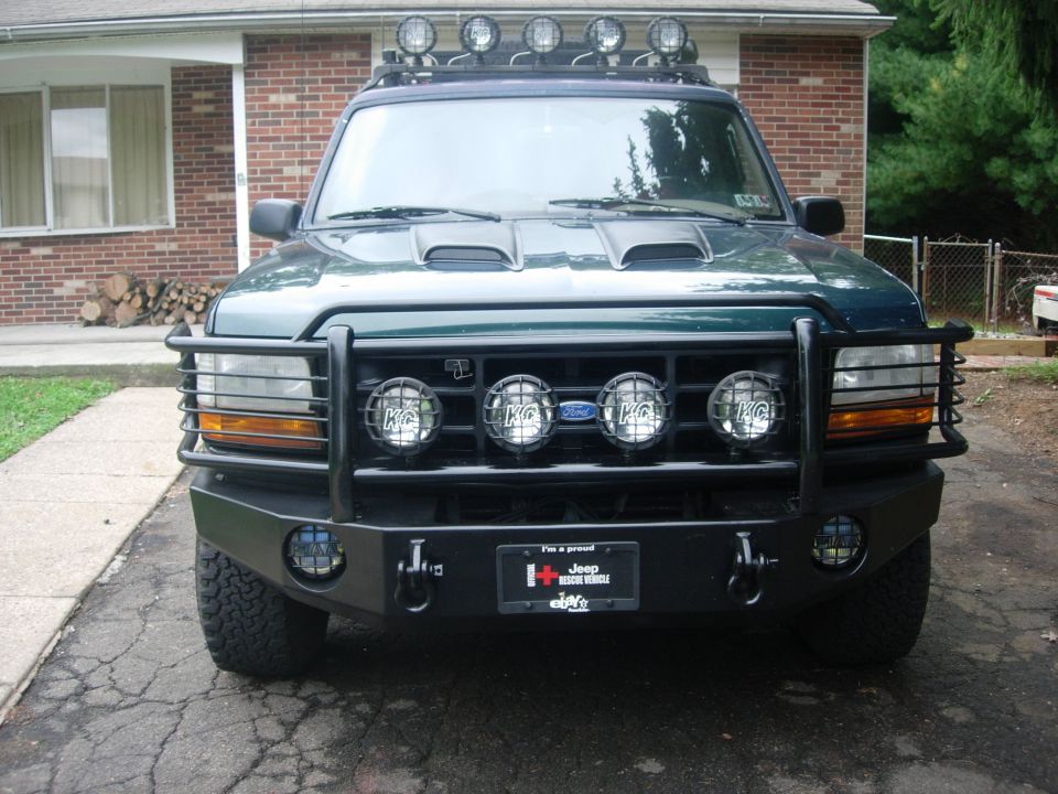 1993 Ford Bronco front view with custom bumper and lights