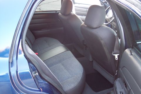 2001 Ford Crown Victoria