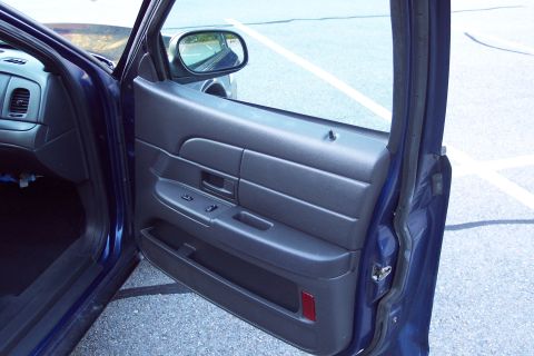 2001 Ford Crown Victoria