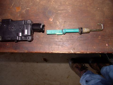1990 Lincoln Town Car - Guess that's why it wasn't working. The actuator was laying in the bottom of the door, having fallen down once the rivet let go. The green…