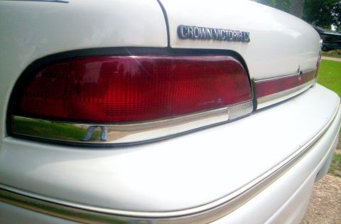 1993 Ford Crown Victoria photo