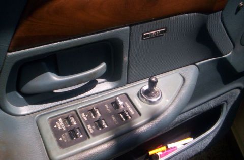 1993 Ford Crown Victoria photo