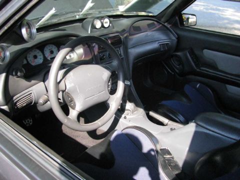 2003 Mercury Marauder - Note the newer interior.