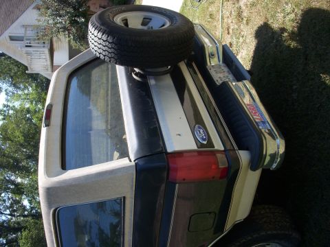 1993 Ford Bronco - I don't know why this is side ways
