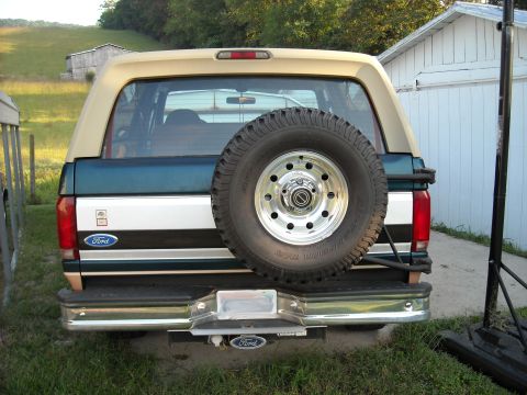 1994 Ford Bronco - matching fullsize spare