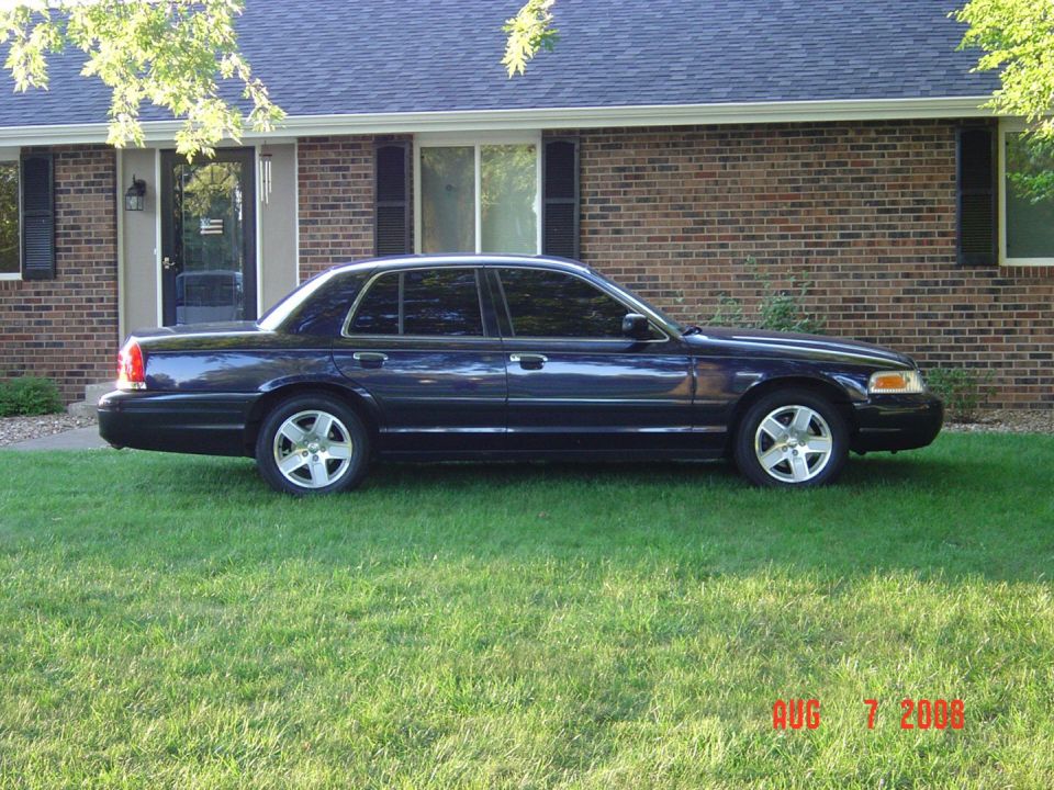 1999 Ford Crown Victoria