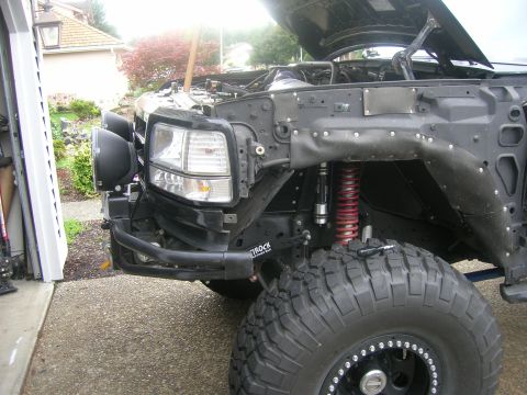 1996 Ford Bronco - removable fenders sure make easy access