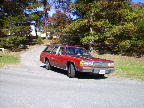 1988 Ford Crown Victoria LTD