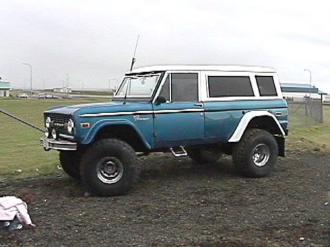 1971 Ford Bronco “Red Rock Crawler”