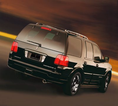 2004 Lincoln Navigator photo