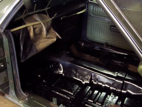 1975 Ford Ranchero - Floor pans completed