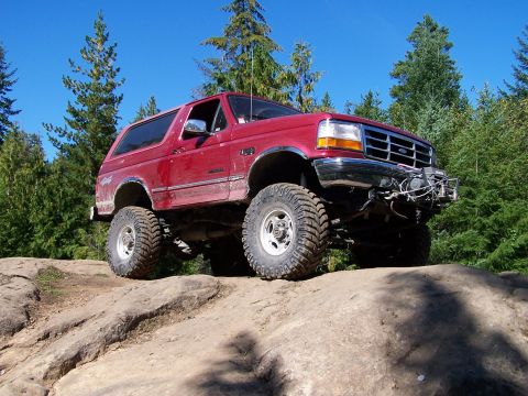 1994 Ford Bronco “Broncosaurus Wrexxx”