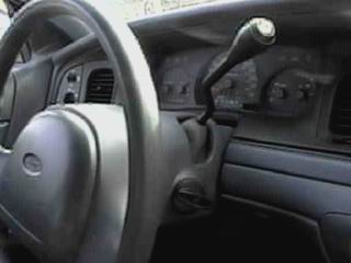 2000 Ford Crown Victoria photo