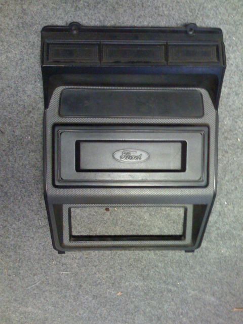 1984 Ford F-250 - 80/86 Radio delete plate