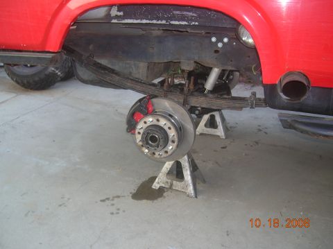 1985 Ford Bronco - went ahead and reinstalled the rear axle while I am waiting on the gears.