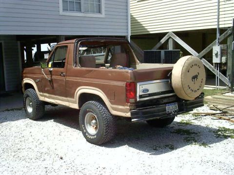1985 Ford Bronco - my baby, topless